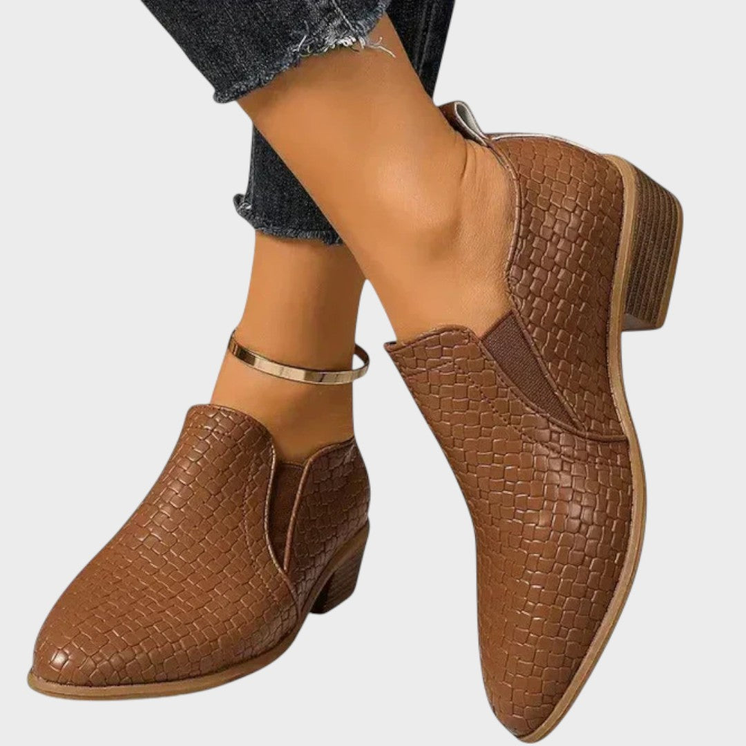 Zavira | Zapatos de Charol con Tacón Medio - Ana ruiz 