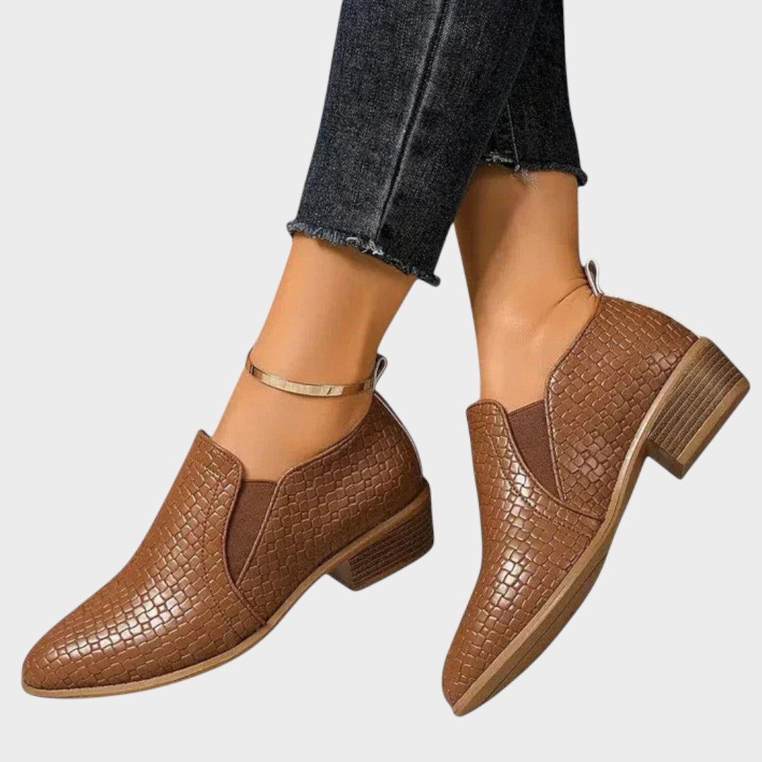 Zavira | Zapatos de Charol con Tacón Medio - Ana ruiz 