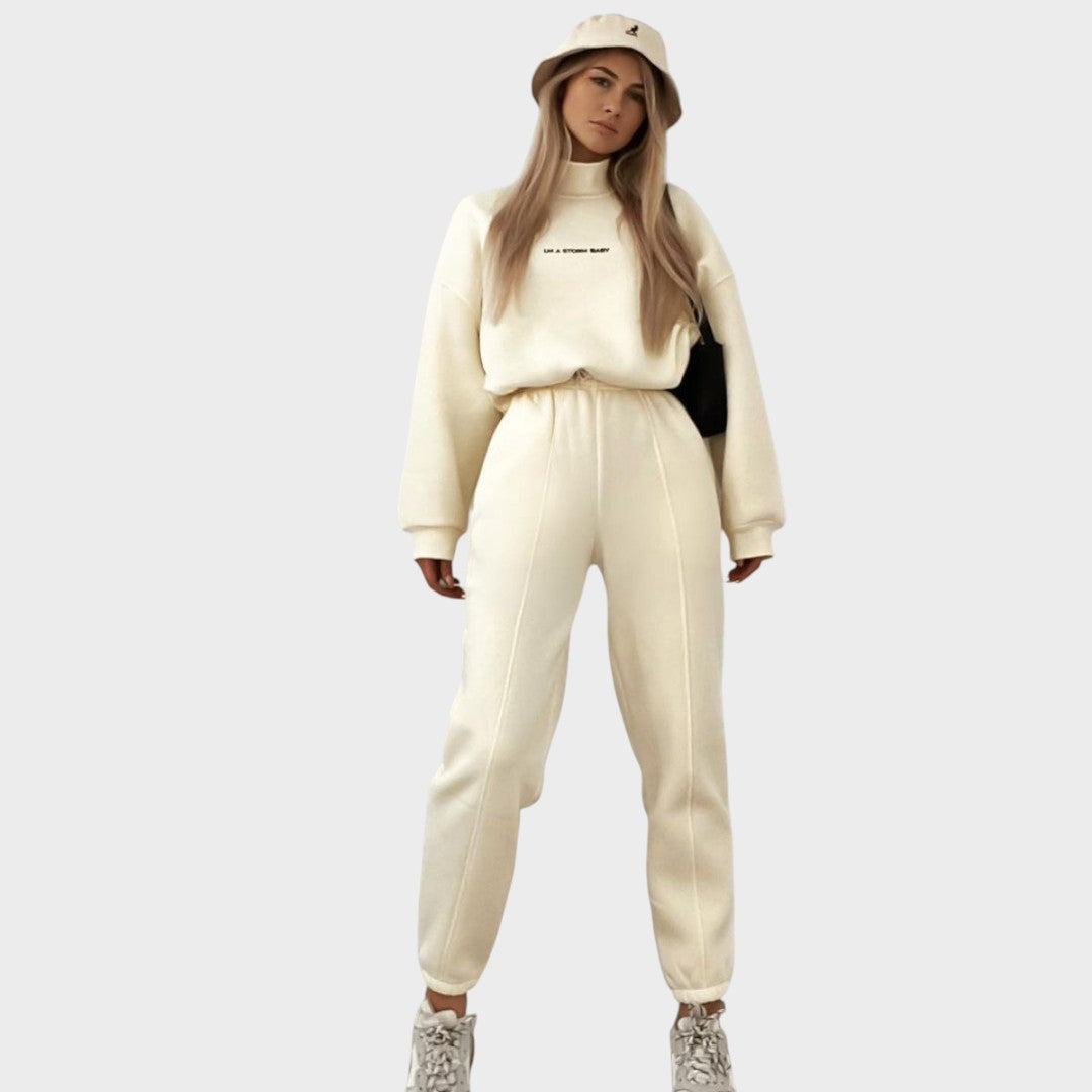 Storm | Conjunto Joven de Camiseta  y Pantalones - Ana ruiz 