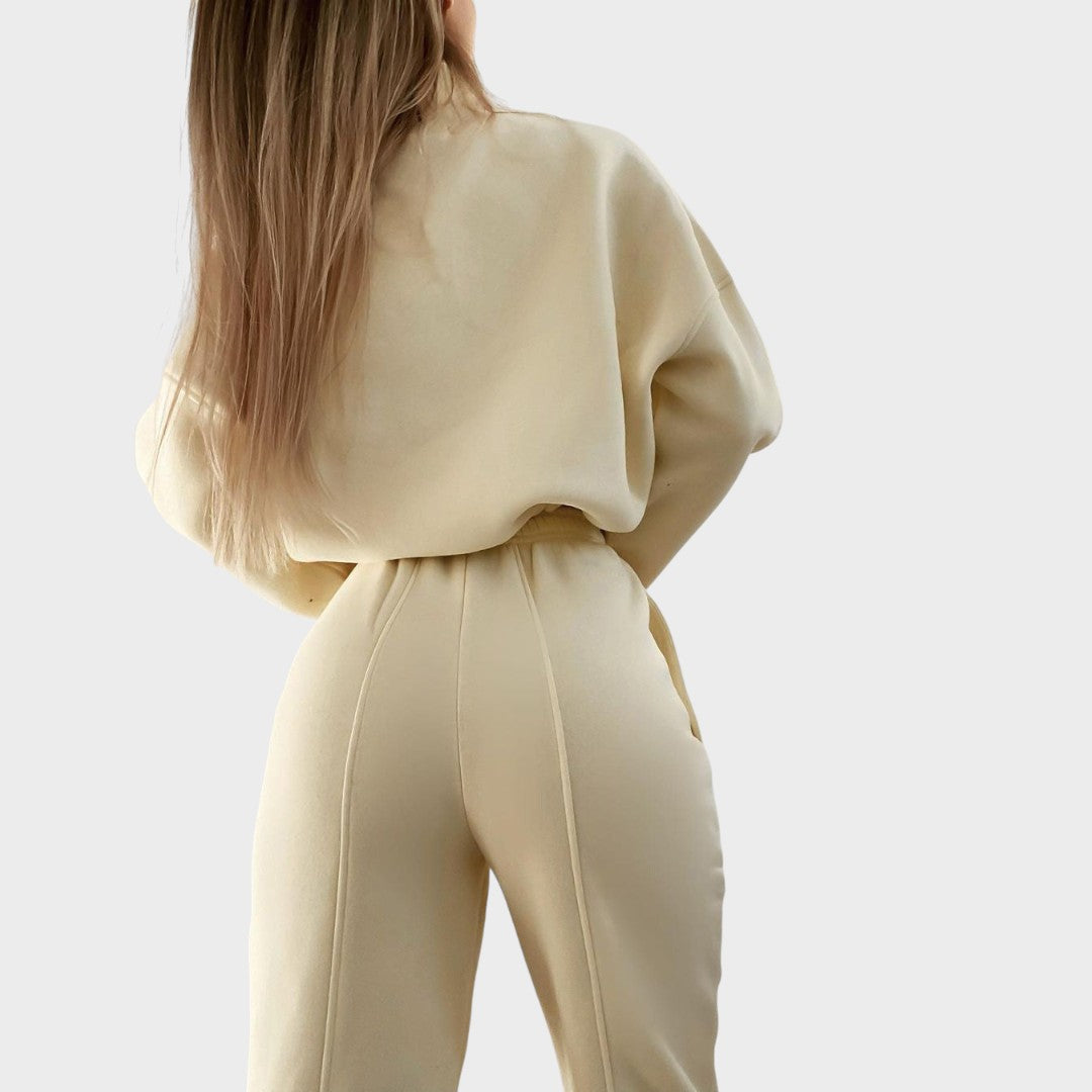 Storm | Conjunto Joven de Camiseta  y Pantalones - Ana ruiz 