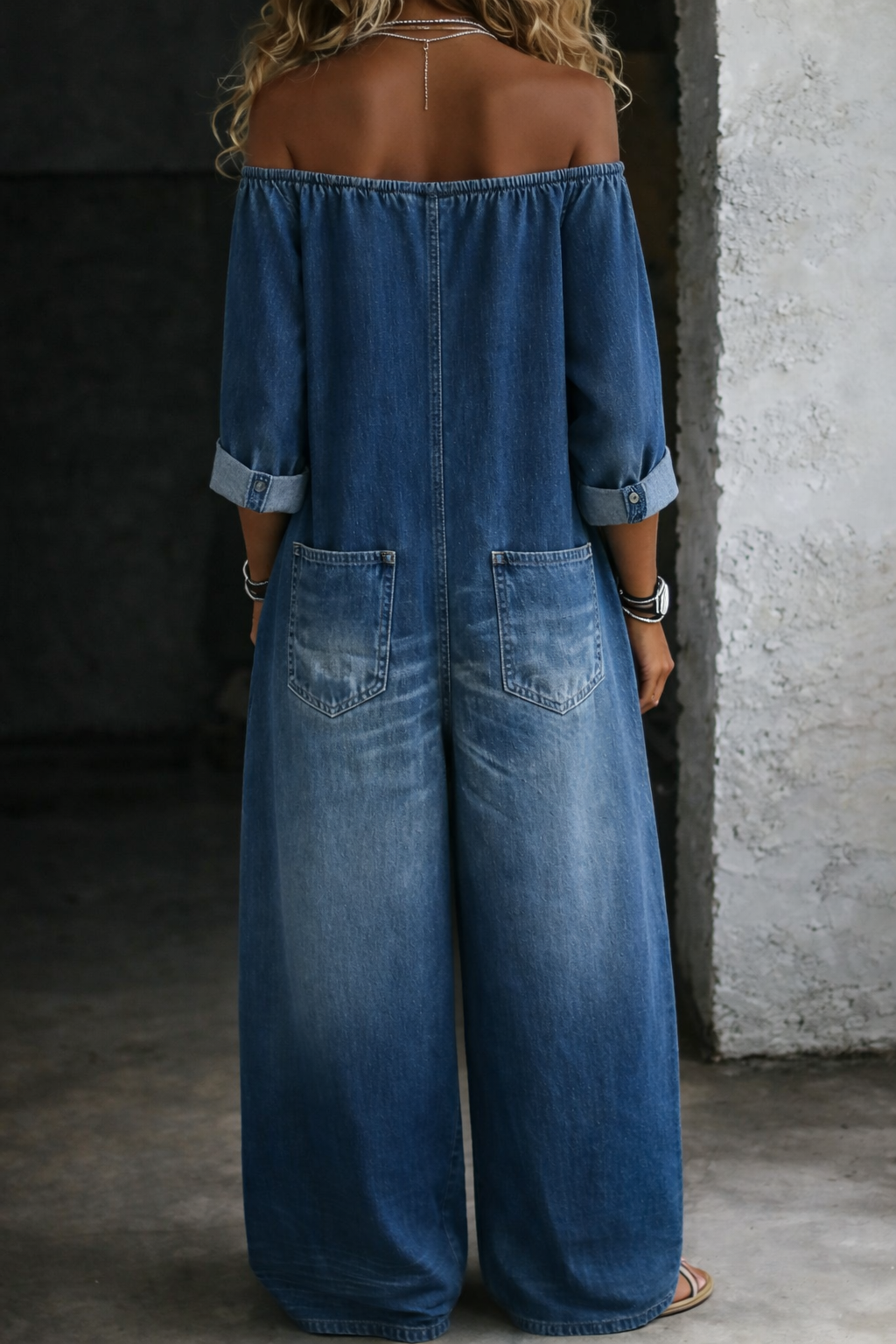 Elena | Mono de denim con mangas largas y hombros al descubierto
