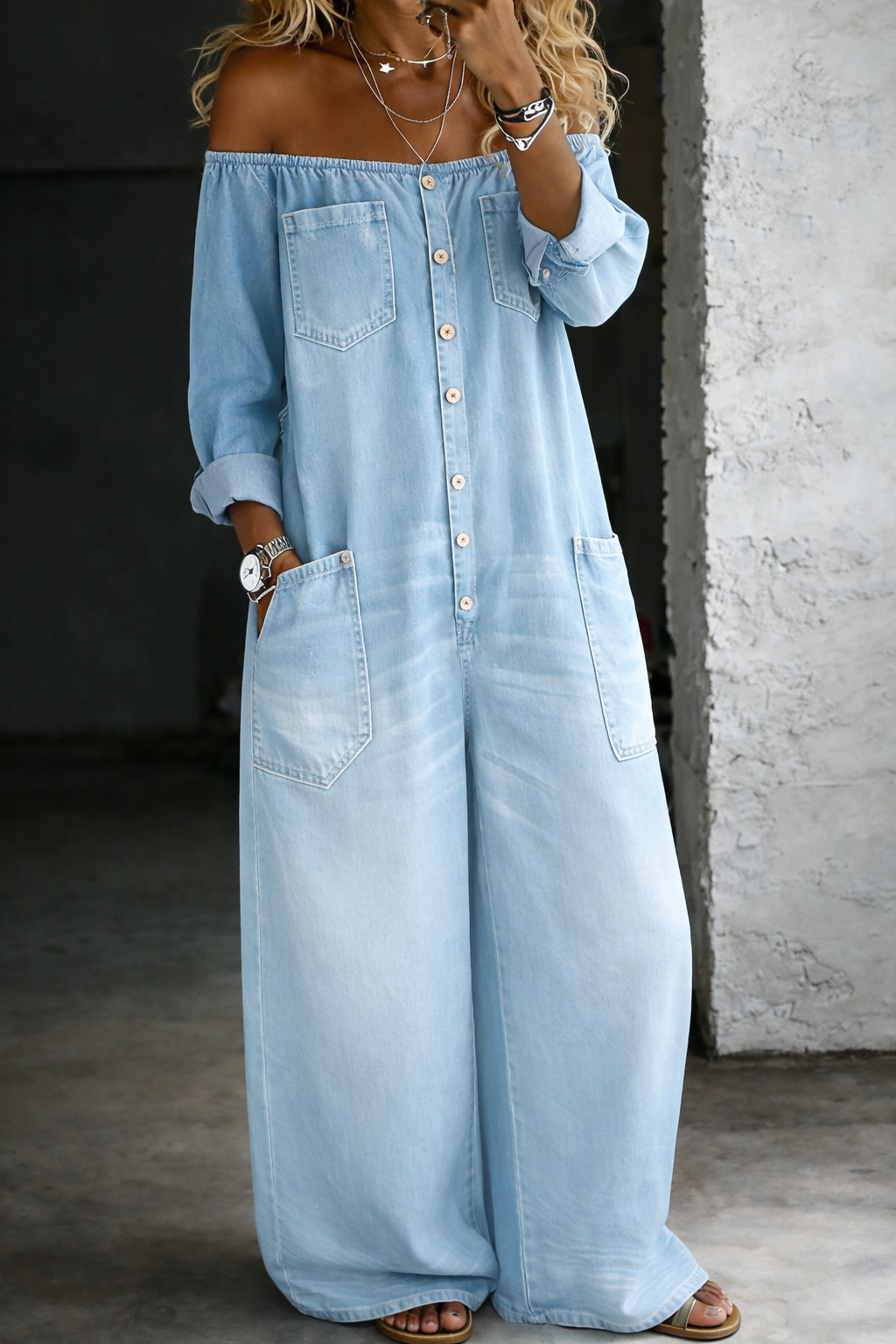 Elena | Mono de denim con mangas largas y hombros al descubierto