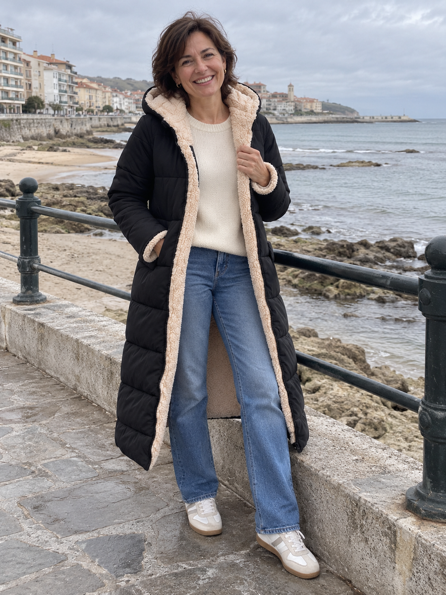 ANA RUIZ