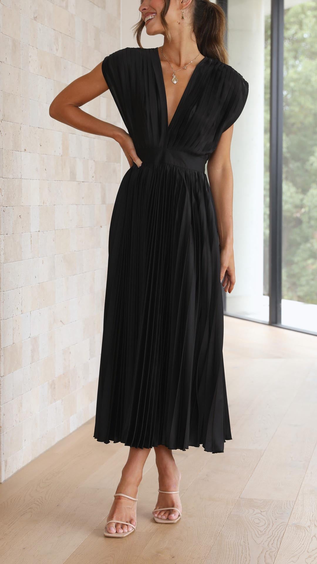 Violeta | Elegante vestido plisado - Ana ruiz 