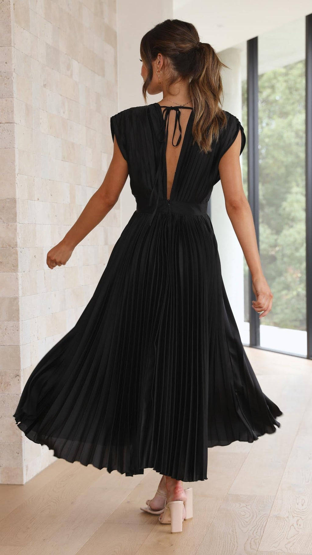 Violeta | Elegante vestido plisado - Ana ruiz 