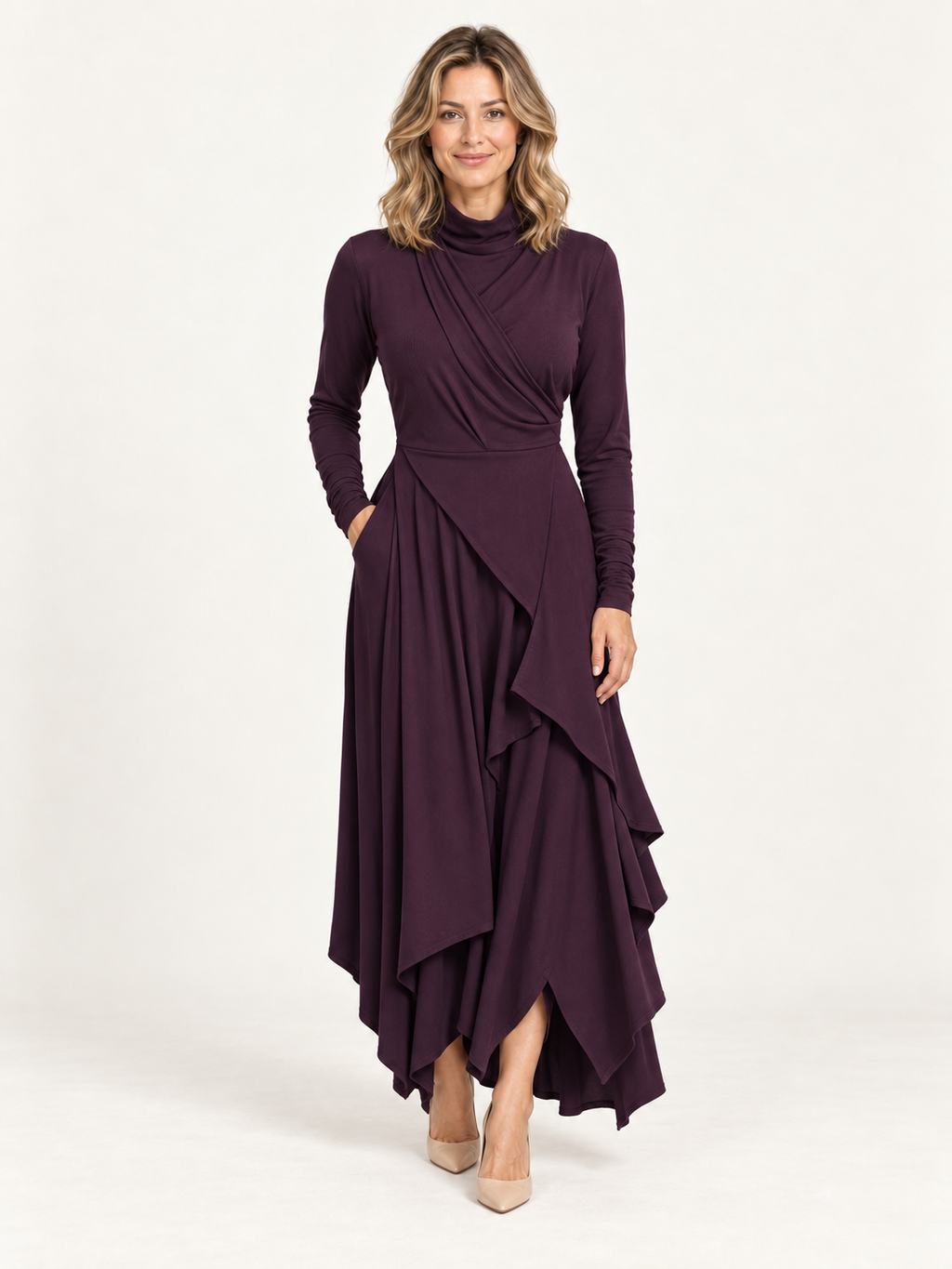 Malva vestido maxi morado de cuello alto en modelo rubia