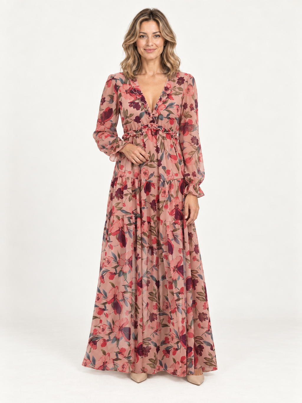 Vigo – vestido floral largo, portada de catálogo premium con modelo rubia