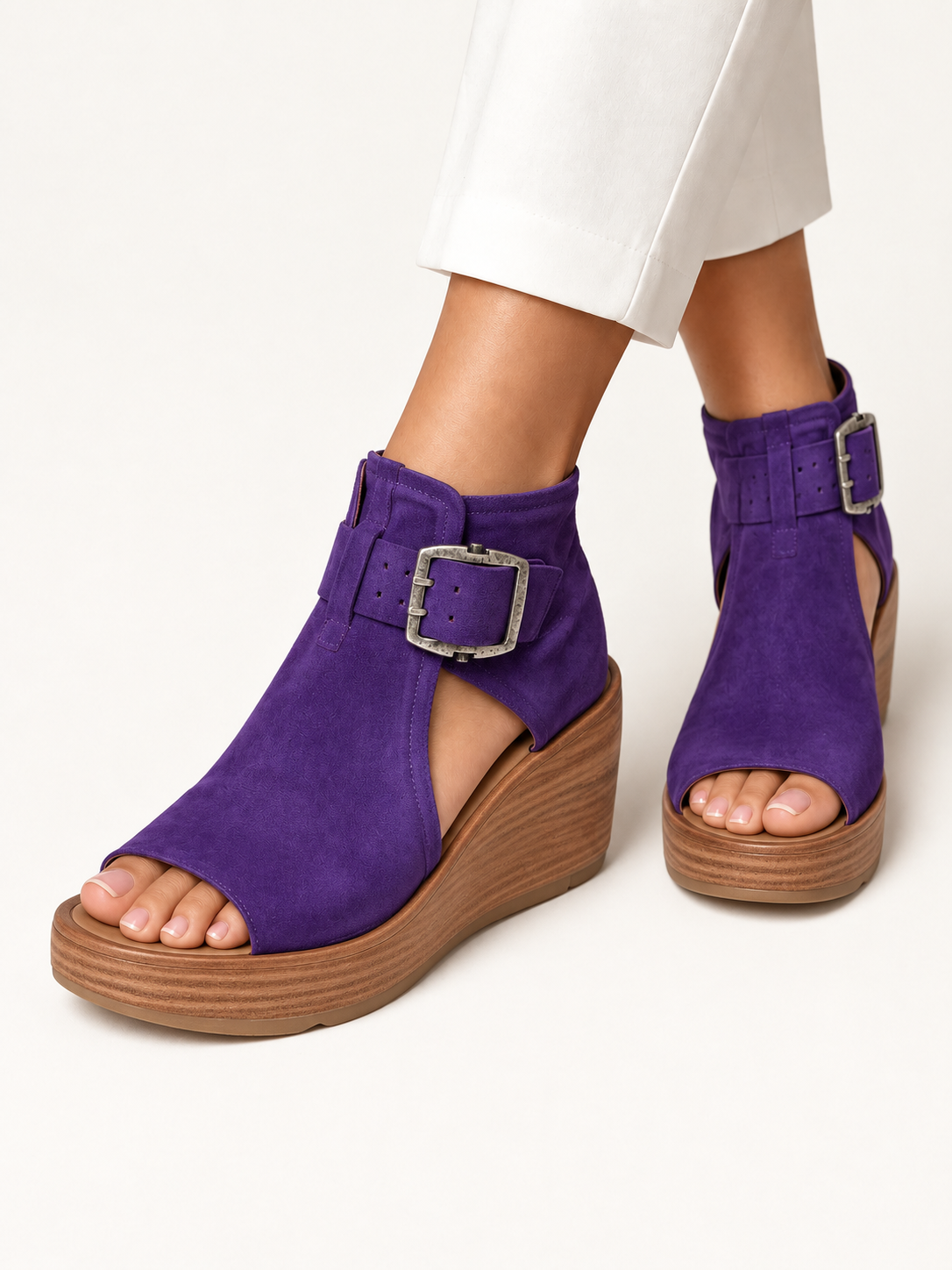 Zendaya botines de cuña violeta en catálogo premium